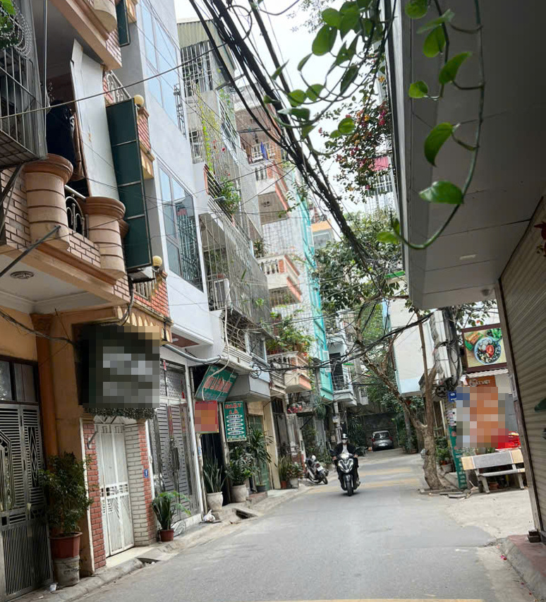 ĐỨC THẮNG-ĐÔNG NGẠC -MẶT PHỐ, Ô TÔ TRÁNH - KINH DOANH - 2 THOÁNG– FULL NỘI THẤT